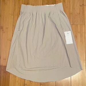 Athleta Cosmic High-Low Skirt in Light Gray